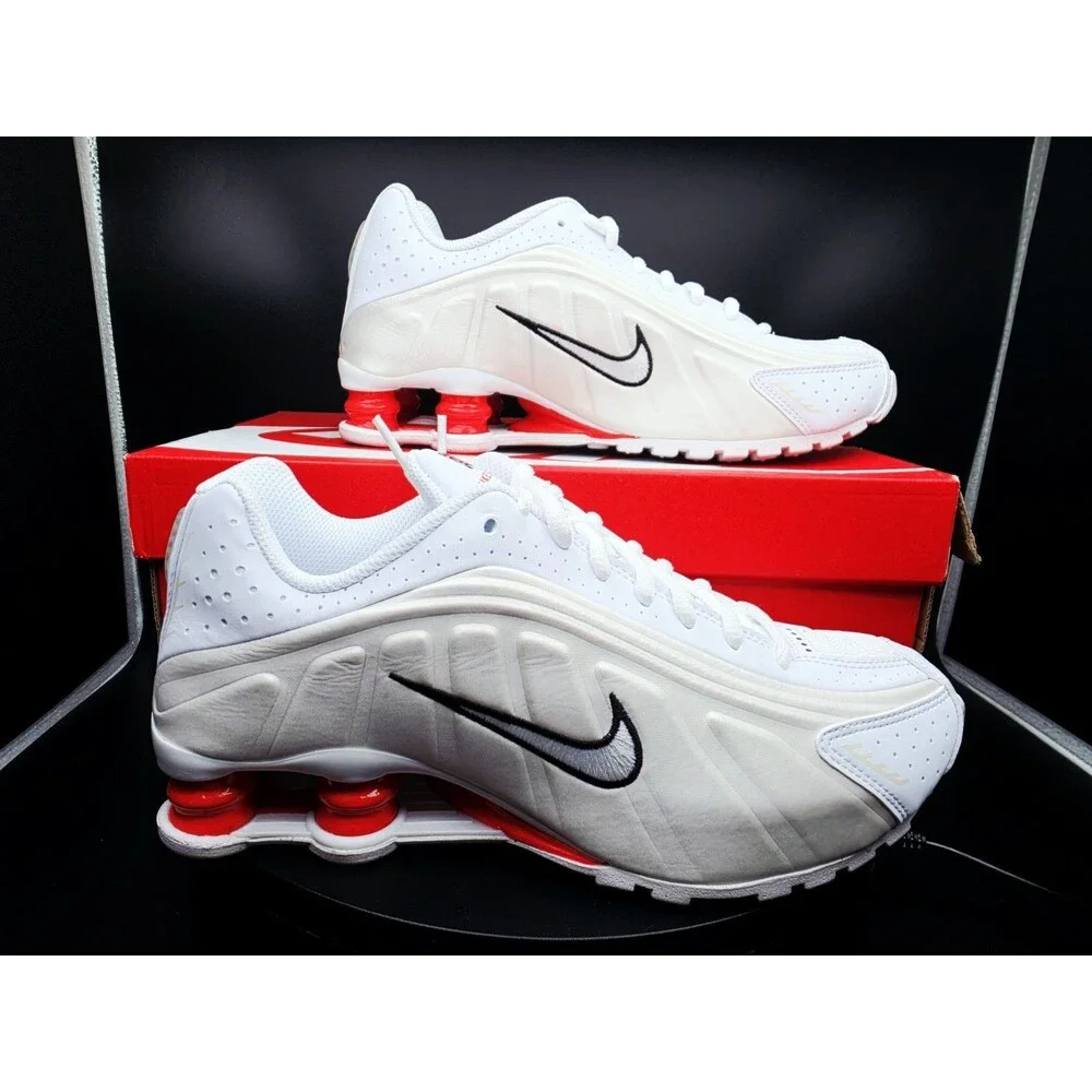 Nike Shox R4 (GS) Kids Sneakers White/Black CW2626-102 SIZE US 8 WOMEN/6.5Y